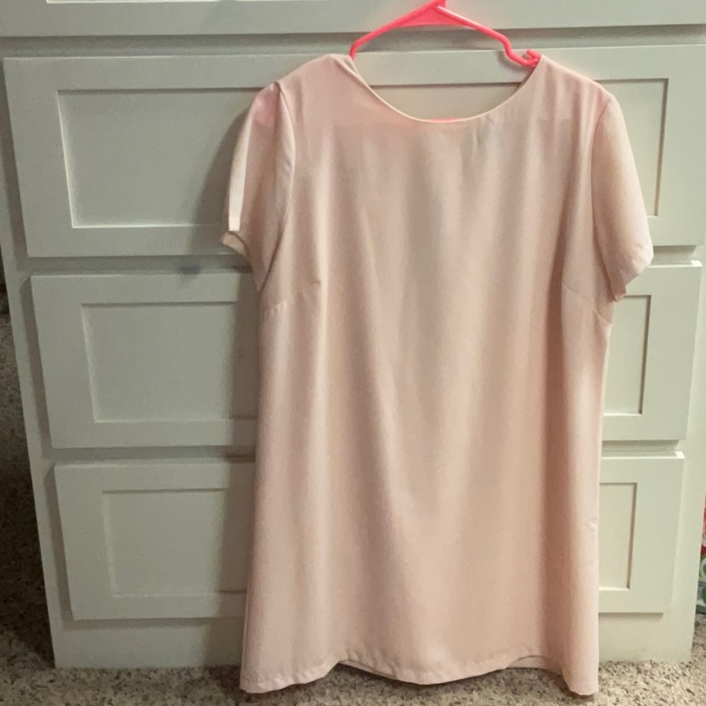 Women’s dress